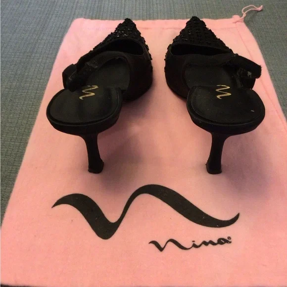 Nina Black Satin Sling Back Heels, Special Occasion, Size 7-1/2 Med - Picture 7 of 11